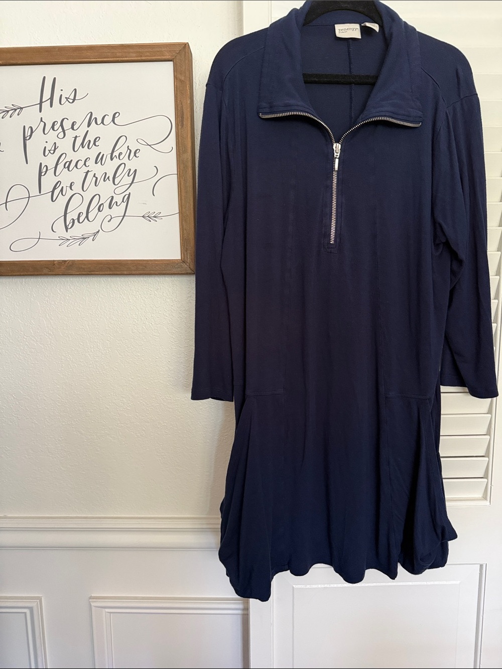 Zenergy by Chico’s Navy Half-Zip Tunic with Relaxed A-Line